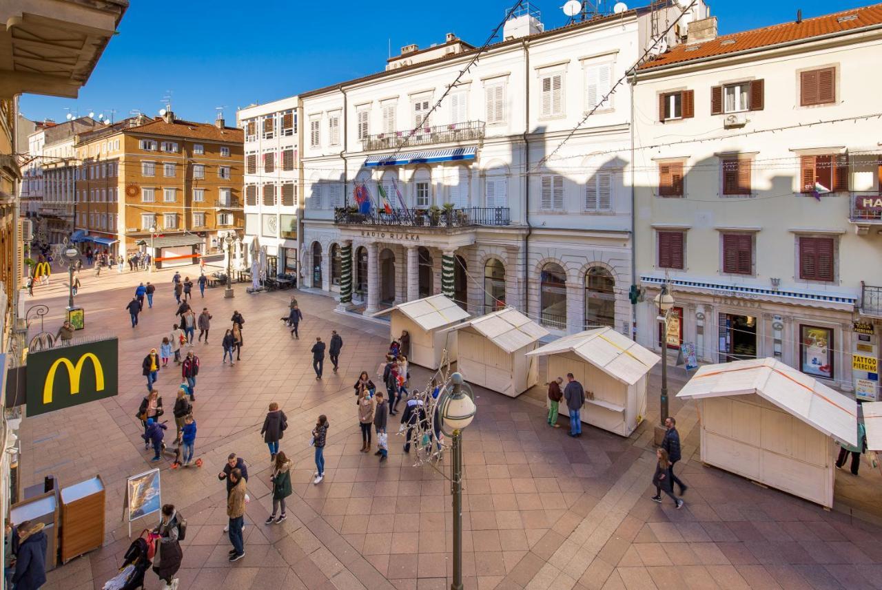Sweet Nest Korzo Apartment Rijeka Bagian luar foto