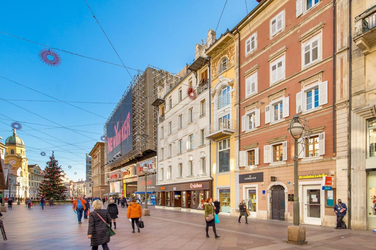 Sweet Nest Korzo Apartment Rijeka Bagian luar foto